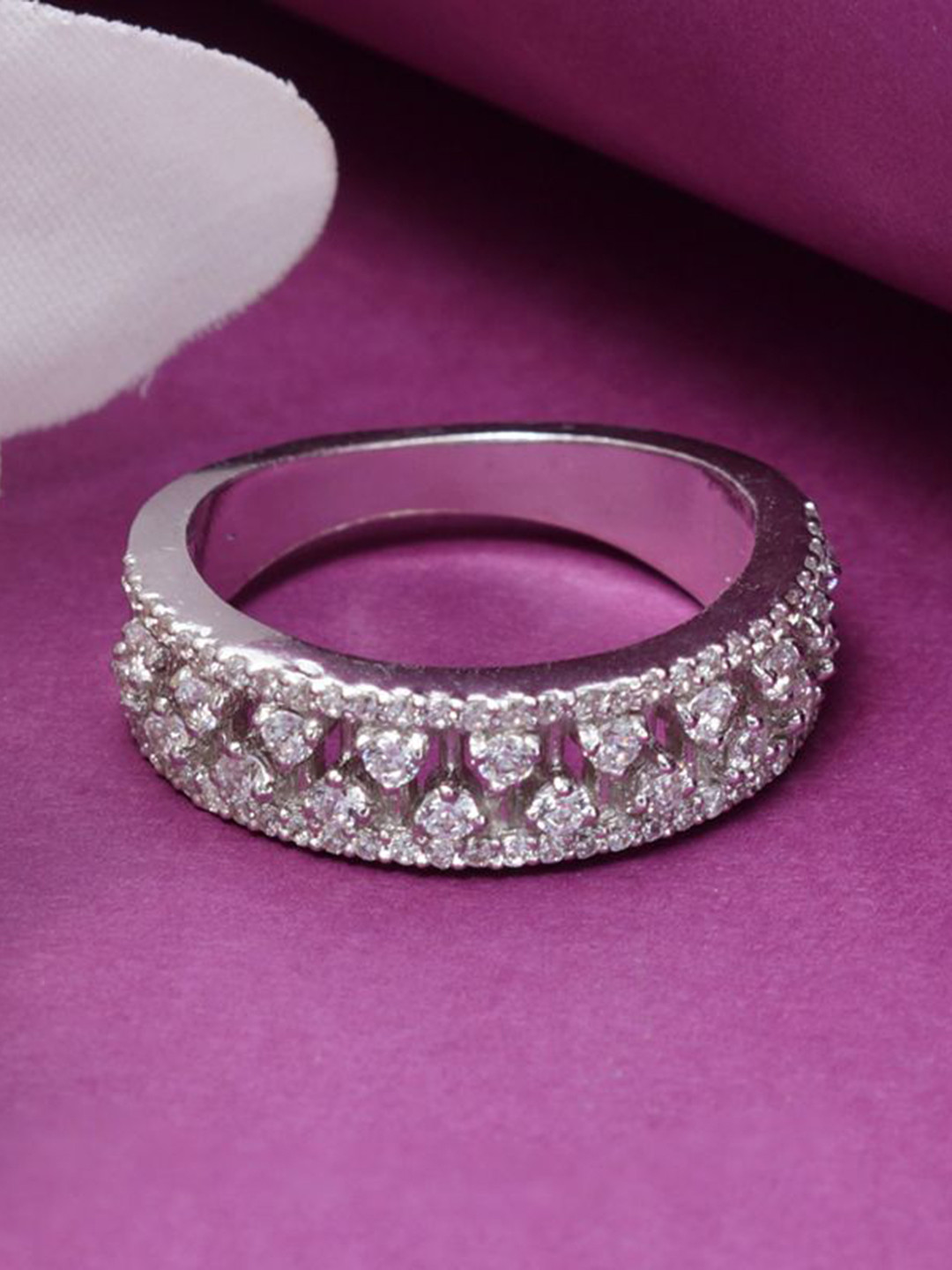 

Tuanz Silver Jewelry 925 Sterling Silver Rhodium-Plated Cubic Zirconia-Studded Finger Ring
