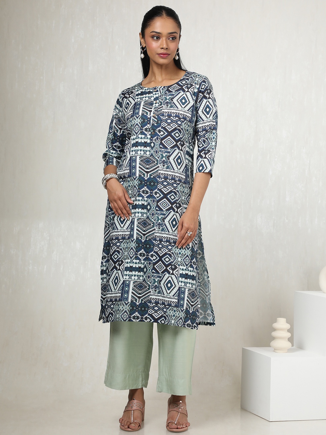 

Soch Ethnic Motifs Printed Round Neck Straight Kurta, Blue