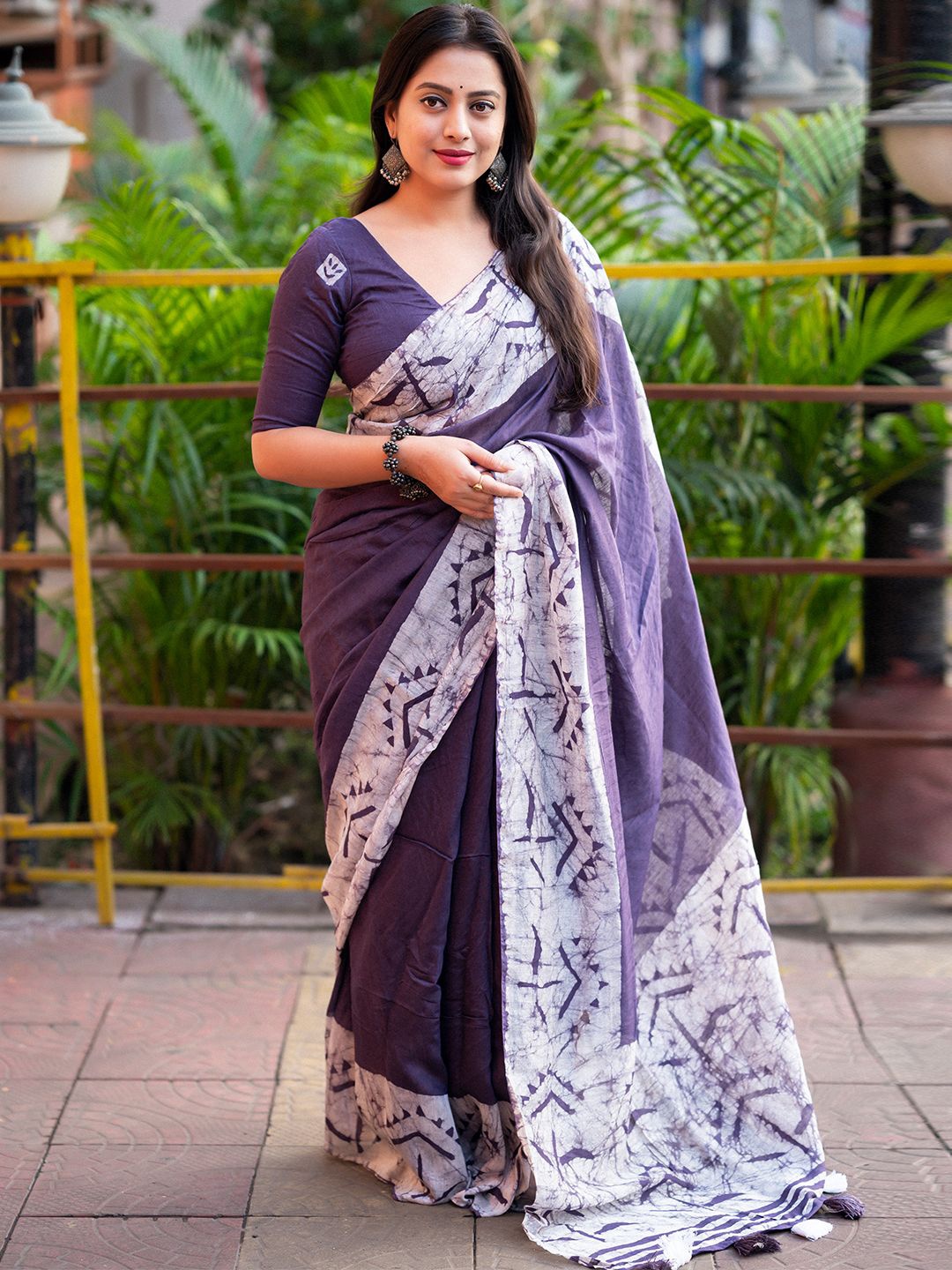 

DIVASTRI Batik Chanderi Saree, Lavender