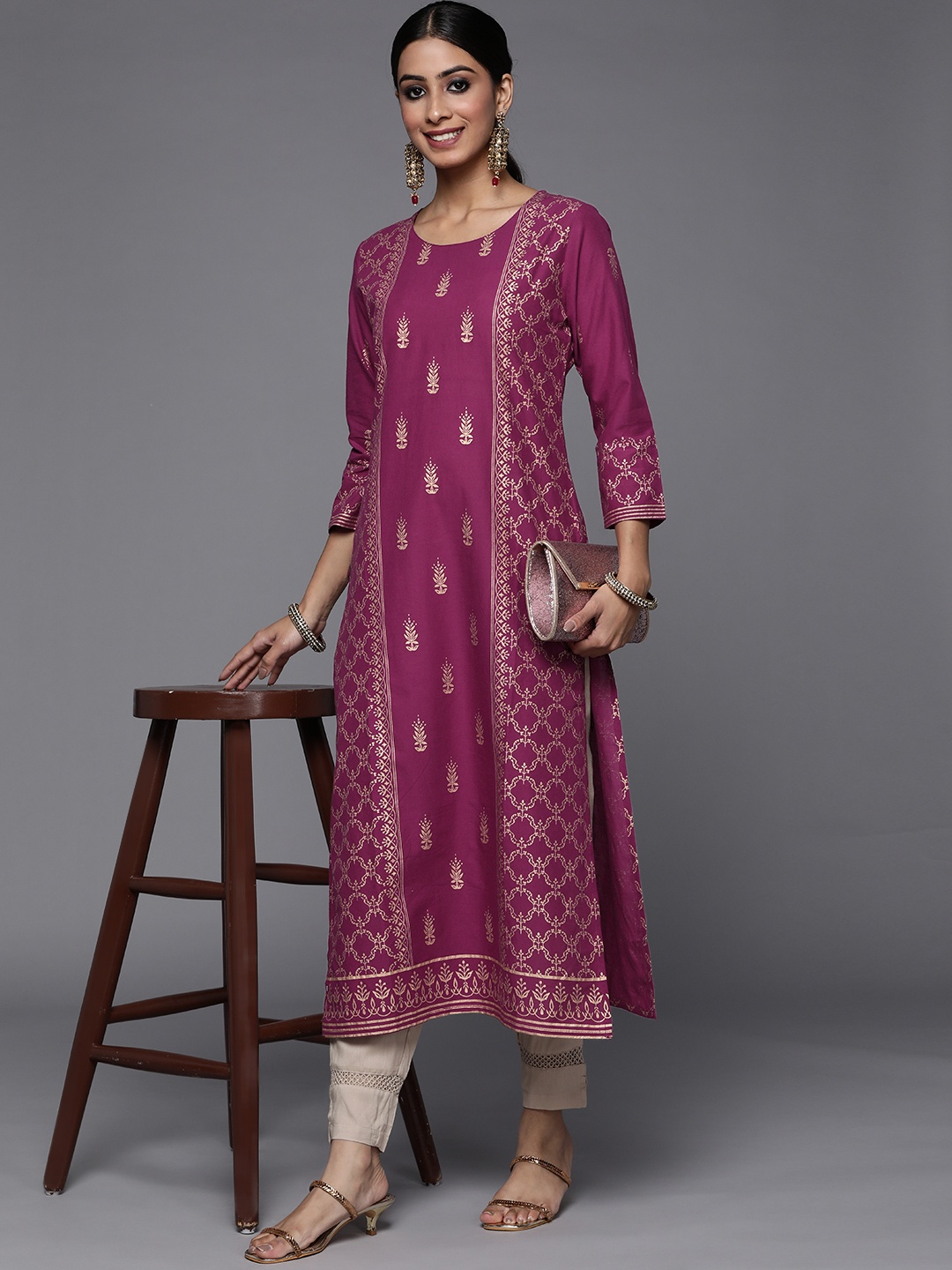

KSUT Ethnic Motifs Printed Cotton Straight Kurta, Purple