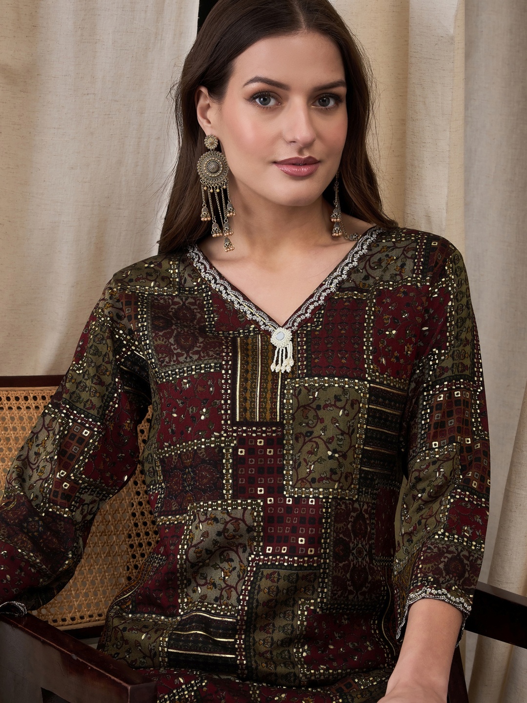 

Anouk Bandhani Printed Mirror Work Straight Kurta, Brown
