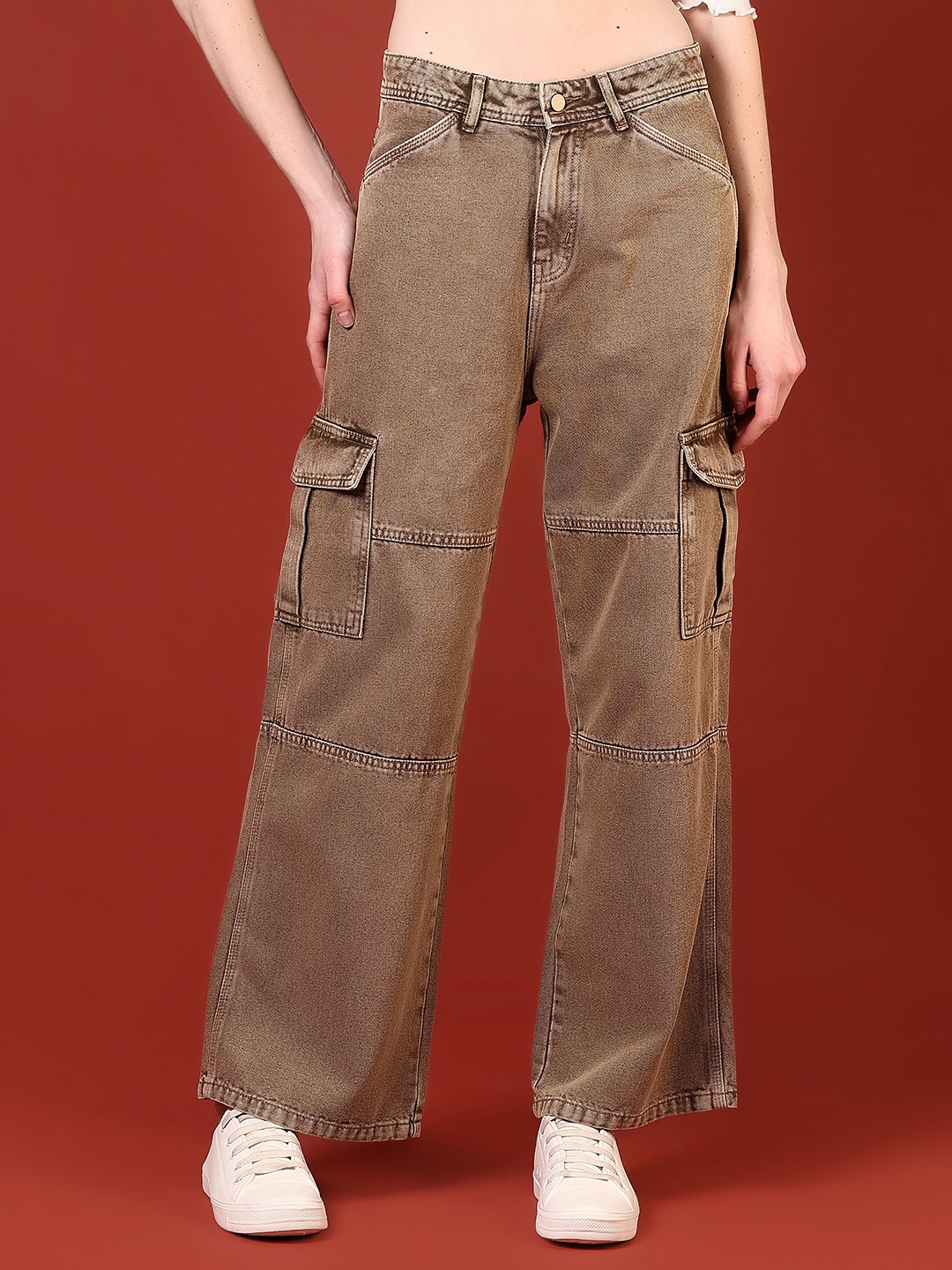 

V-Mart Women Light Fade Jeans, Brown