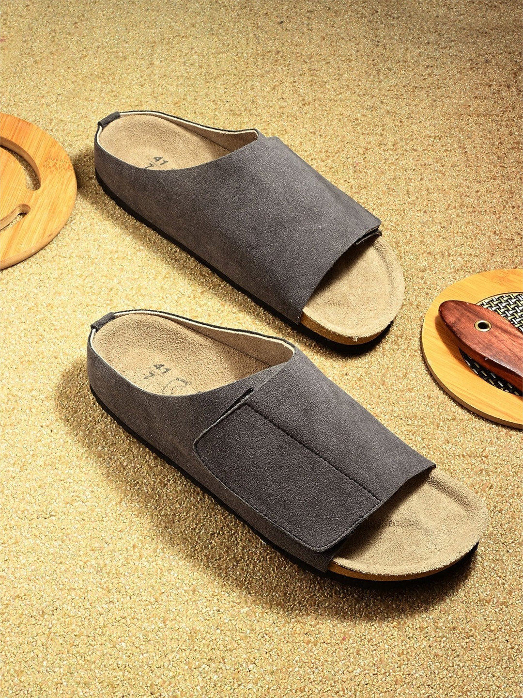 

AfroJack Men Leather Comfort Sandals, Grey