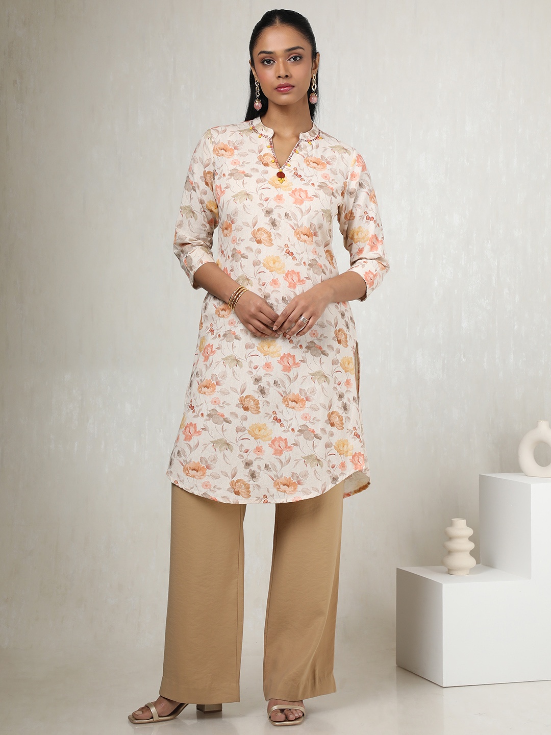 

Soch Floral Printed Mandarin Collar Beads & Stones Straight Kurta, Beige