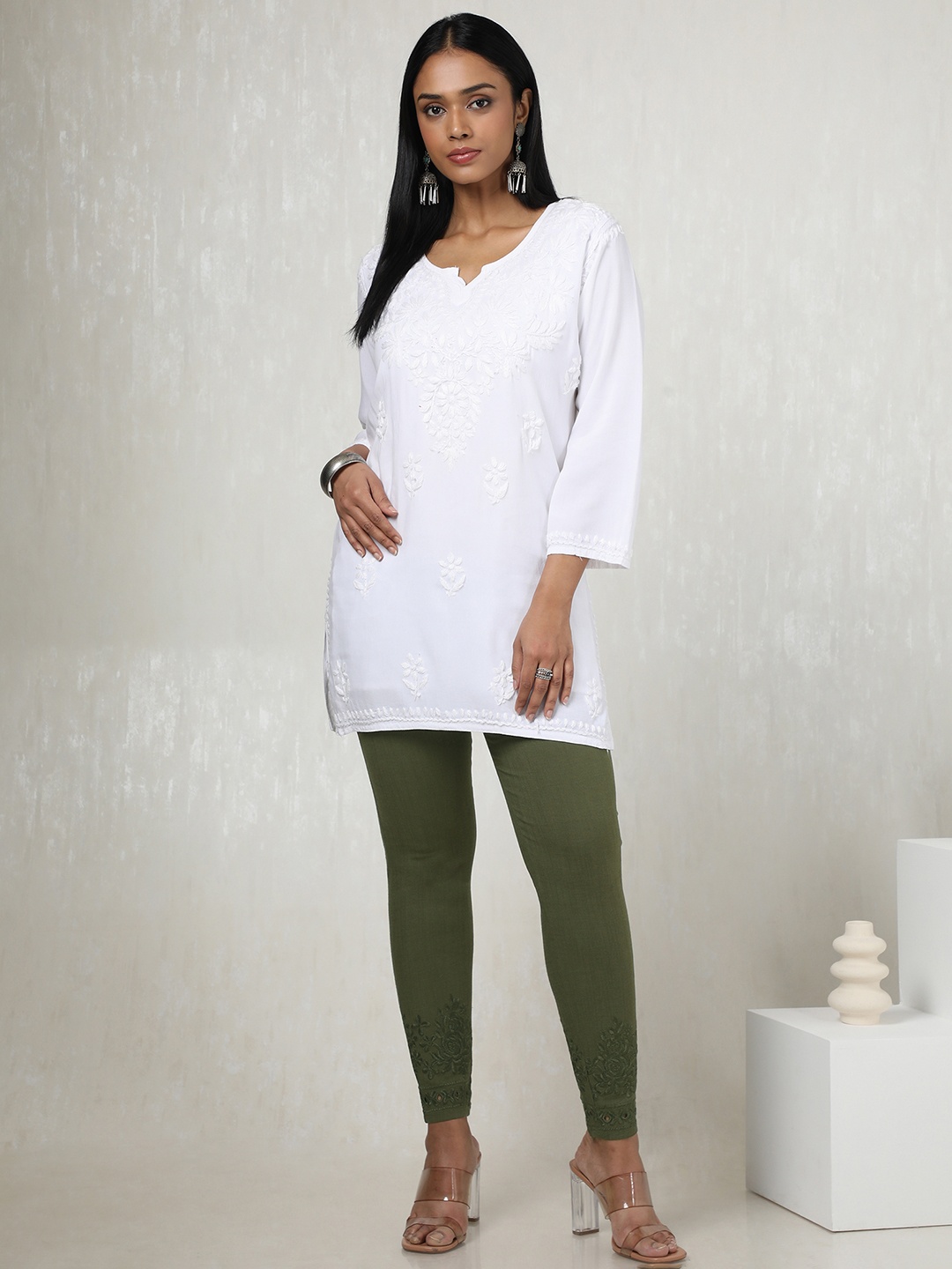 

Soch Women Embroidered Trousers, Olive