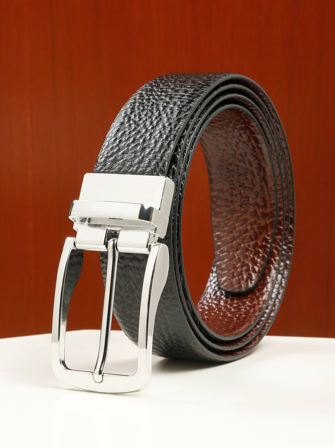 

Teakwood Leathers Men Textured Leather Reversible Formal Belt, Black