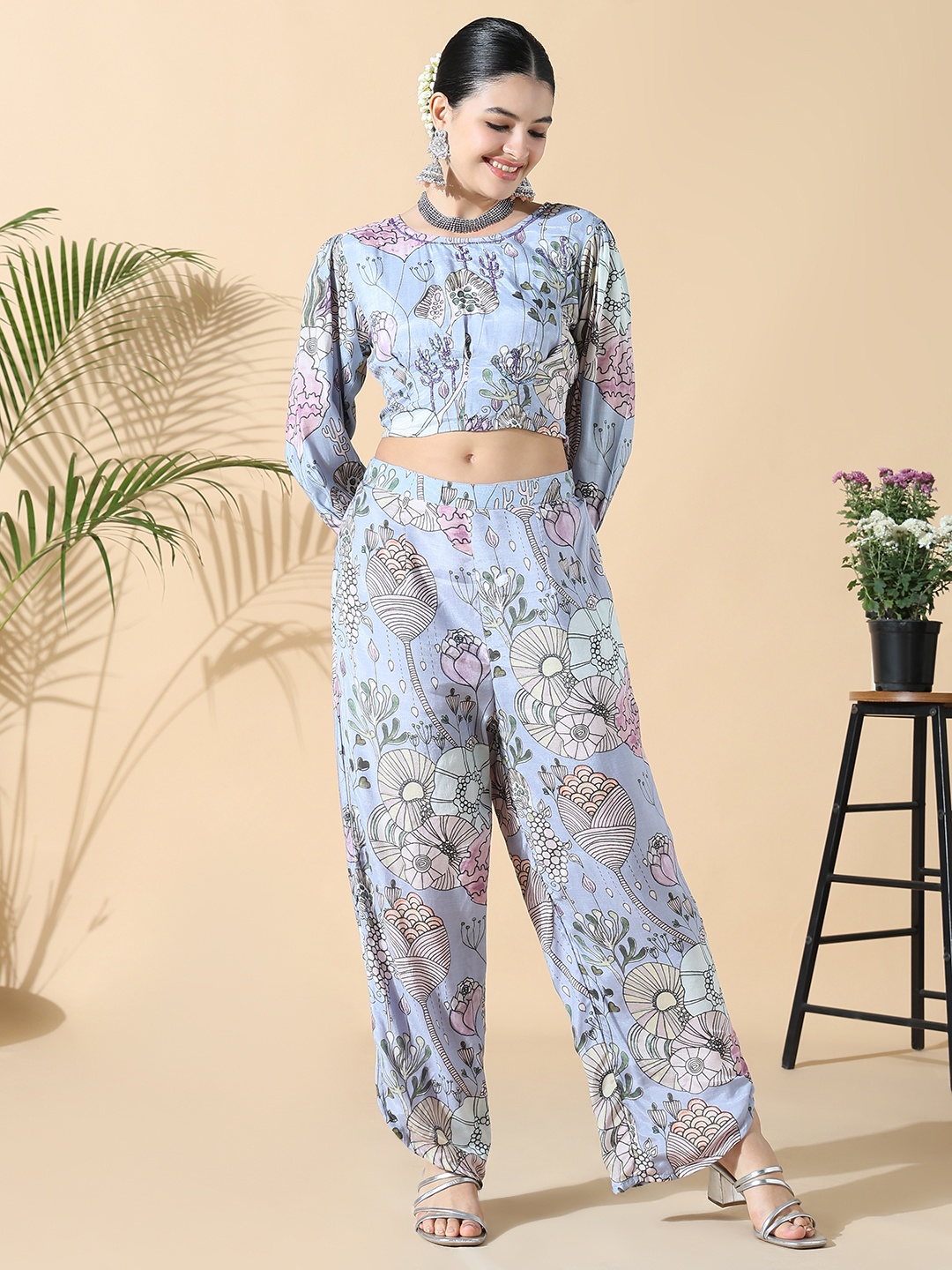 

SHOWOFF Printed Round Neck Top With Trousers, Blue