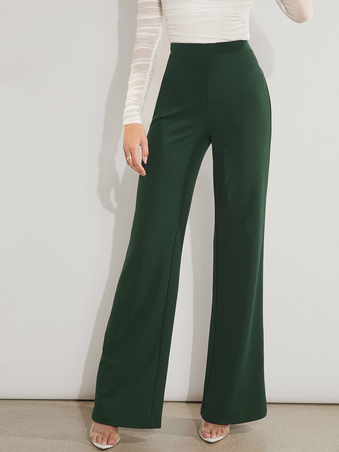 

NUCOUTHS Women Relaxed Straight Leg Straight Fit High-Rise Trousers, Green