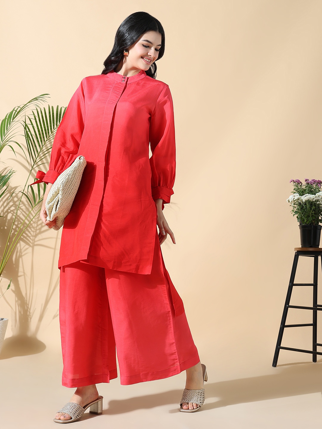 

SHOWOFF Women Regular Kurta with Trousers, Red