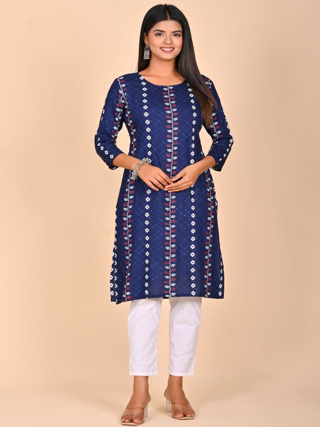 

Rashmi Shree Creation Women Floral Printed Regular Kurta with Trousers, Blue