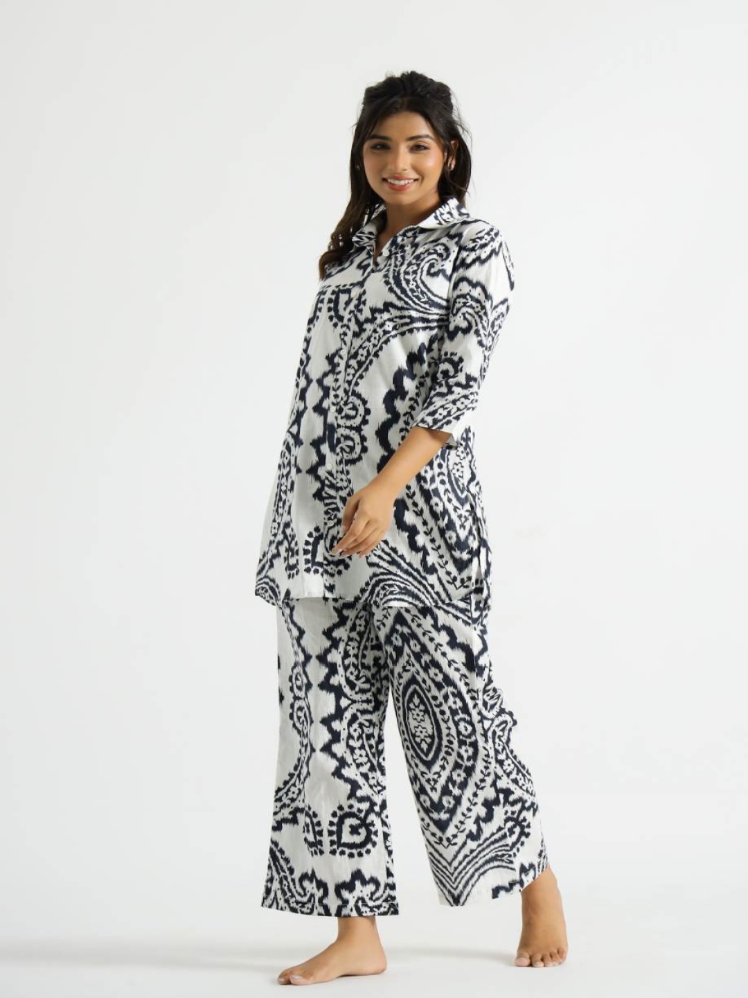 

FLAVIA CREATION Floral Printed Shirt Collar Pure Cotton Tunic With Palazzos, White