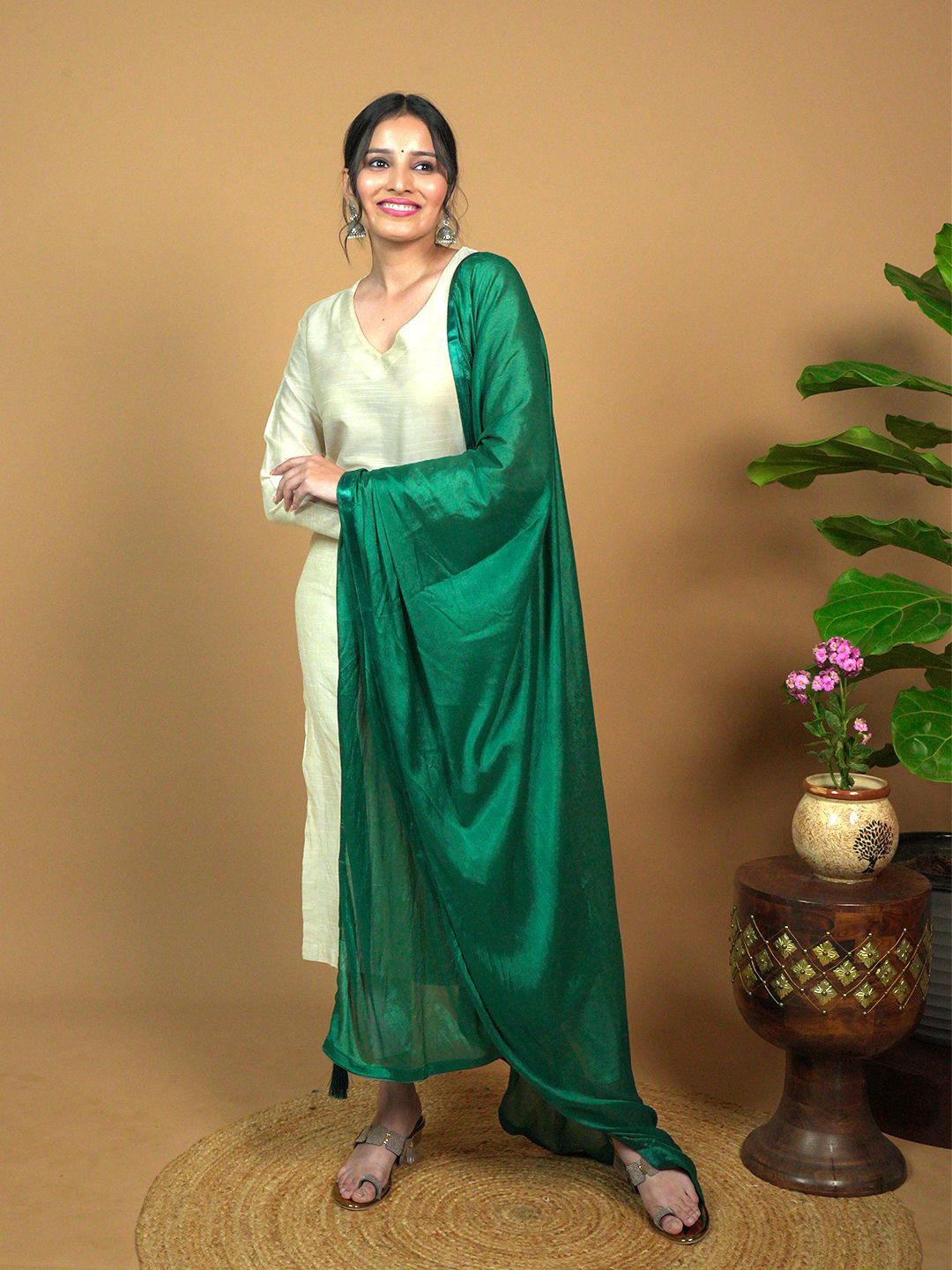 

HELLA FASHIONS Tasselled Dupatta, Green