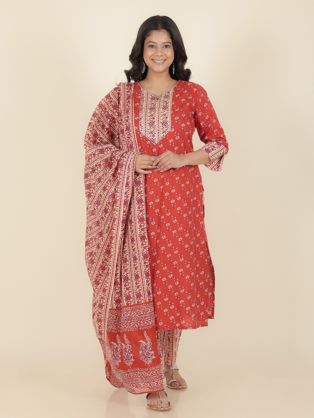

Aramya Women Ethnic Motifs Printed Regular Sequinned Pure Cotton Kurta with Trousers & With Dupatta, Red