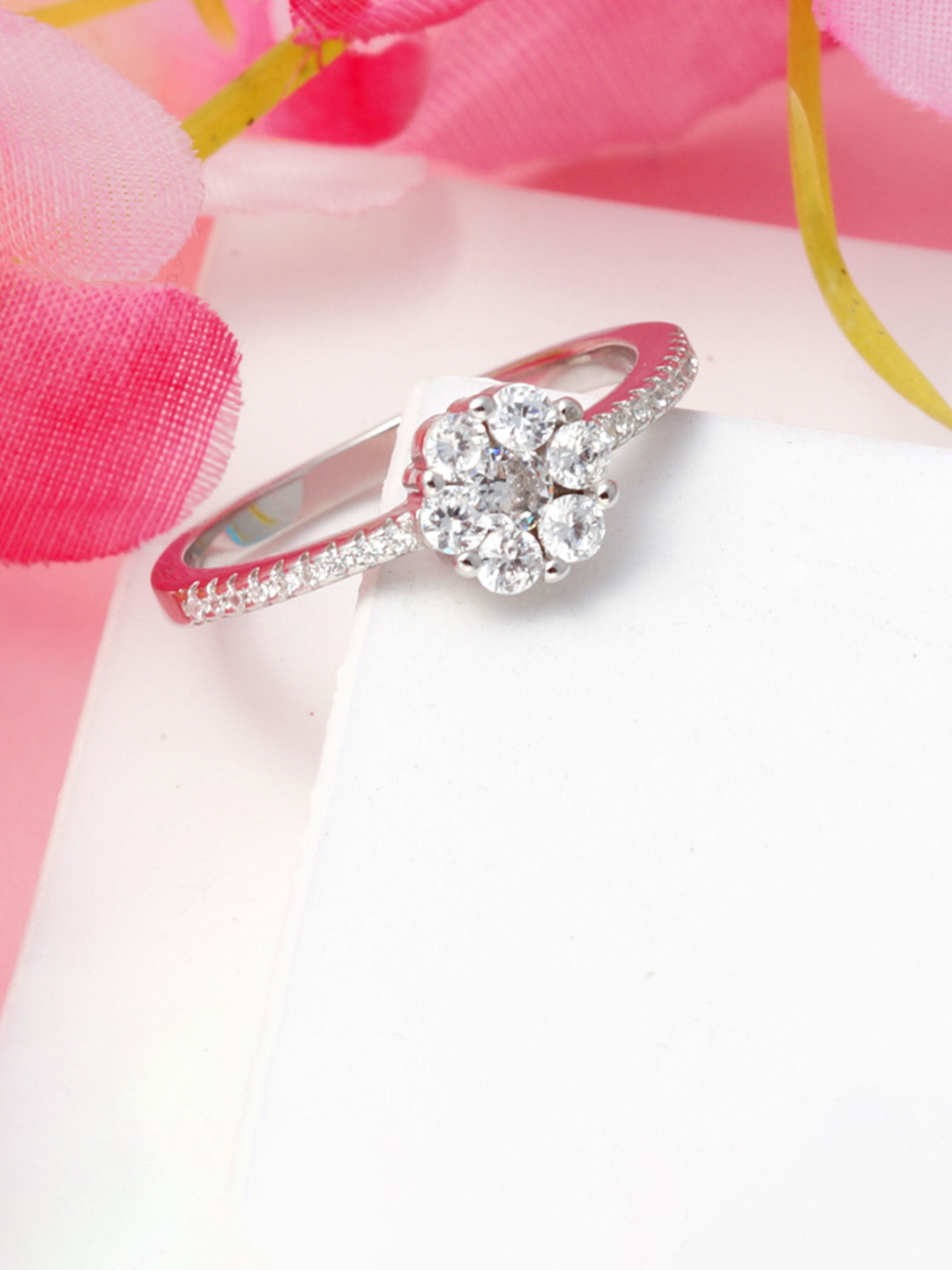 

Tuanz Silver Jewelry 925 Sterling Silver Rhodium-Plated Cubic Zirconia-Studded Finger Ring