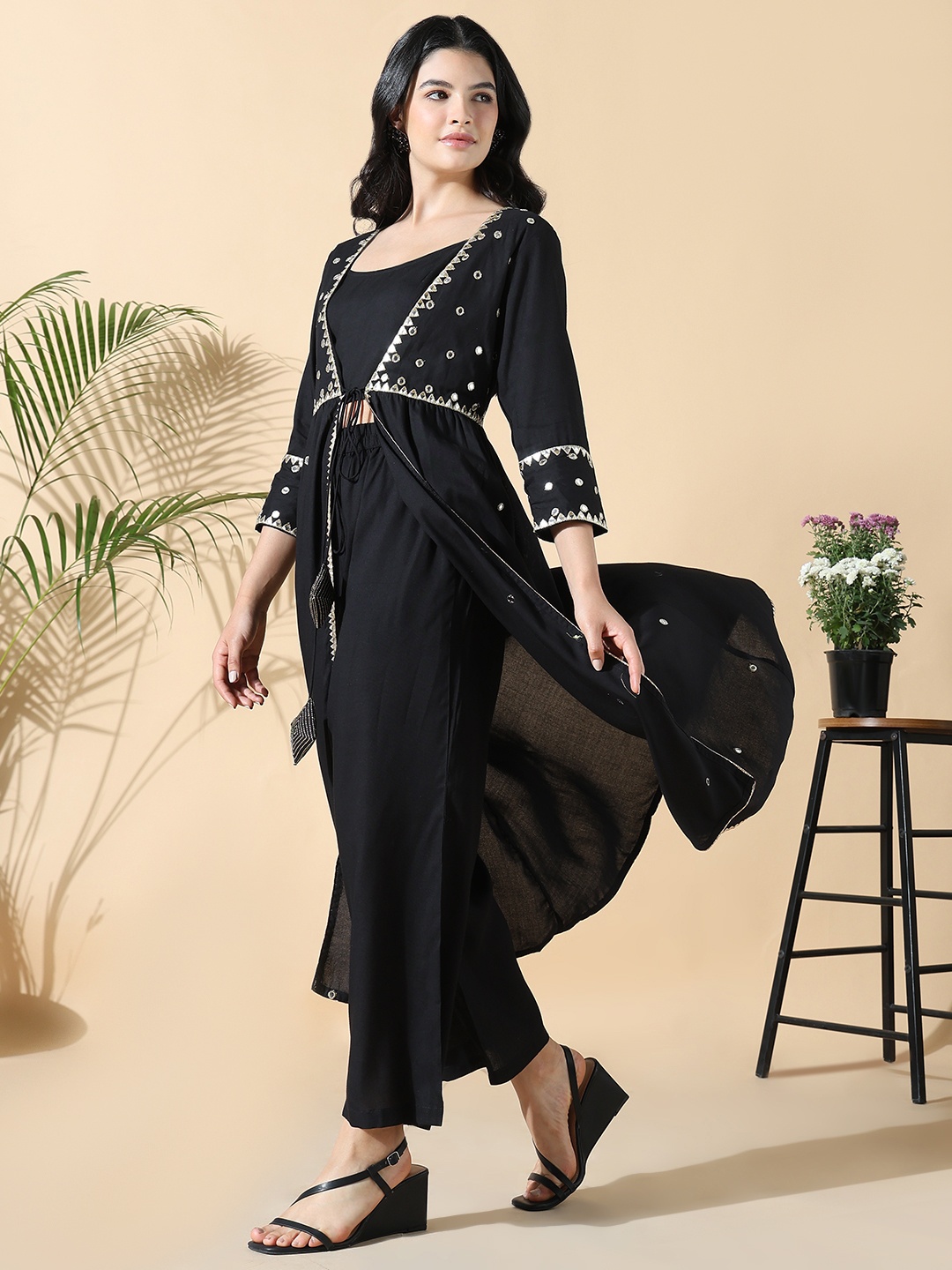 

SHOWOFF Women Ethnic Motifs Embroidered Regular Mirror Work Top with Trousers, Black