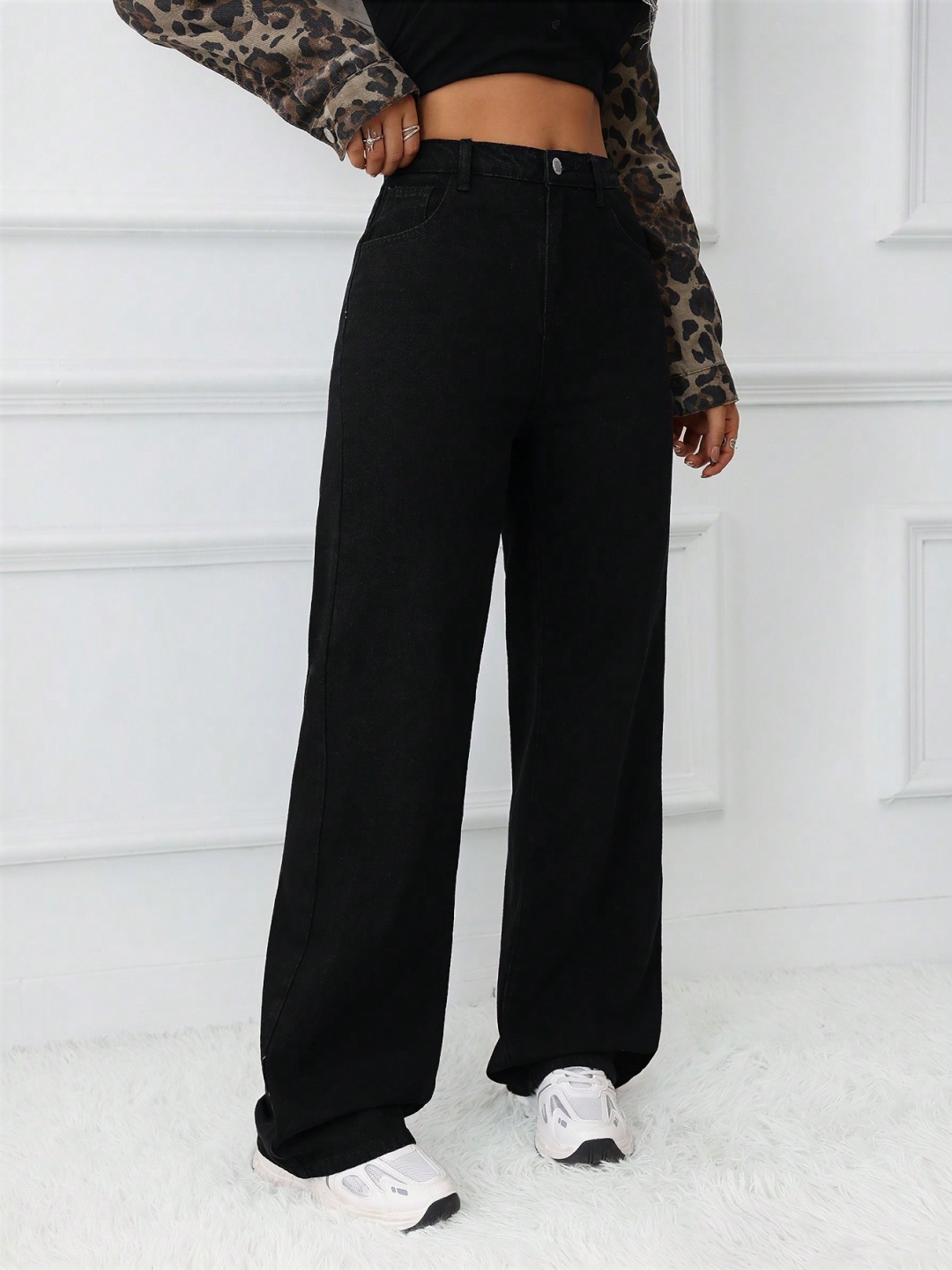 

NU CLOTHS Women Jean Wide Leg High-Rise Stretchable Jeans, Black
