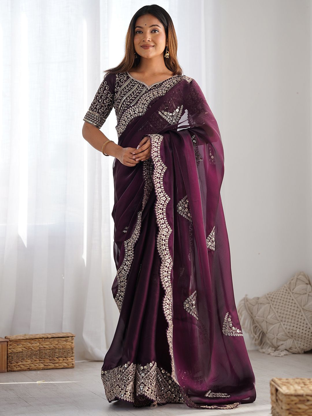 

Satrani Embellished Sequinned Organza Saree, Purple