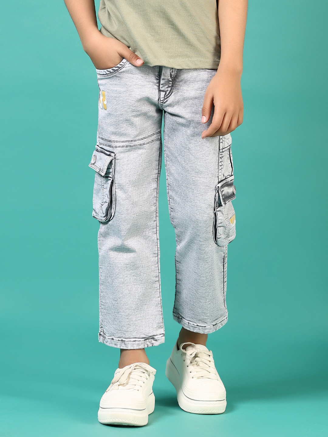 

V-Mart Boys Light Fade Jeans, Grey