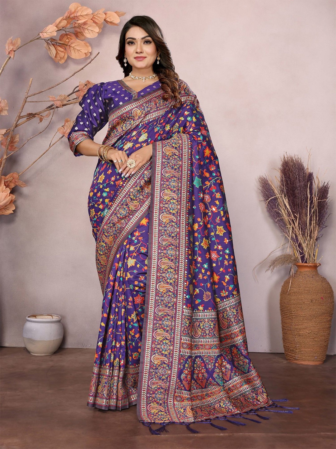 

Panzora Floral Zari Silk Blend Saree, Purple