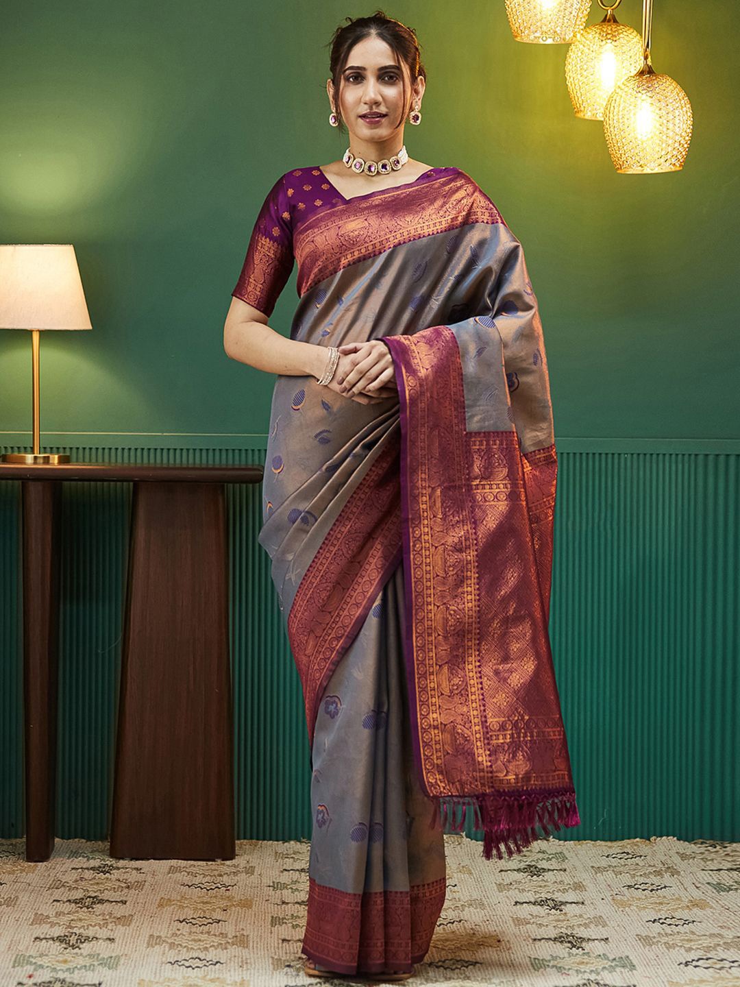 

Satrani Woven Design Zari Pure Silk Banarasi Saree, Grey