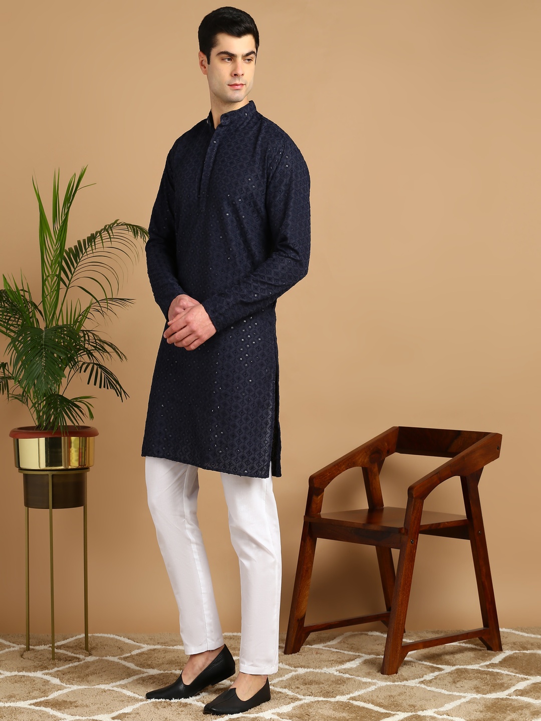 

PulseIQ Men Embroidered Regular Kurta with Pyjamas, Navy blue