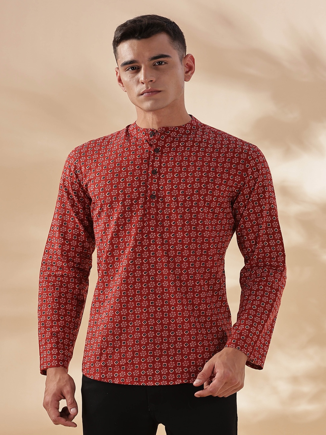 

Anouk Ethnic Motifs Printed Mandarin Collar Cotton Short Kurta, Maroon