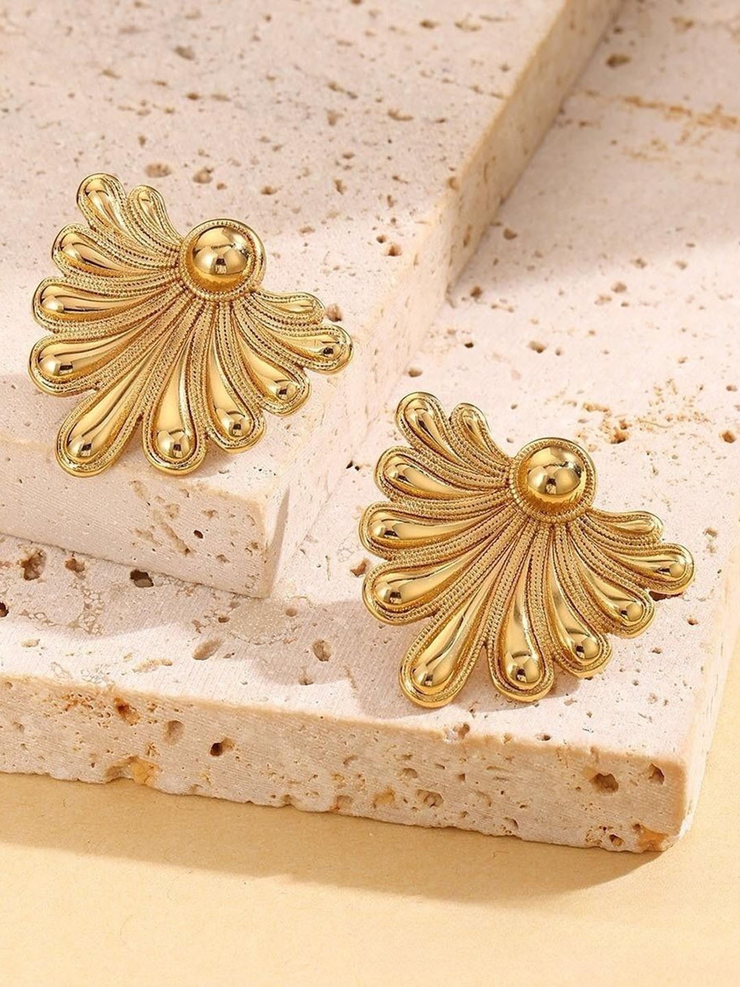 

VIEN Stainless Steel Gold-Plated Floral Shaped Drop Earrings