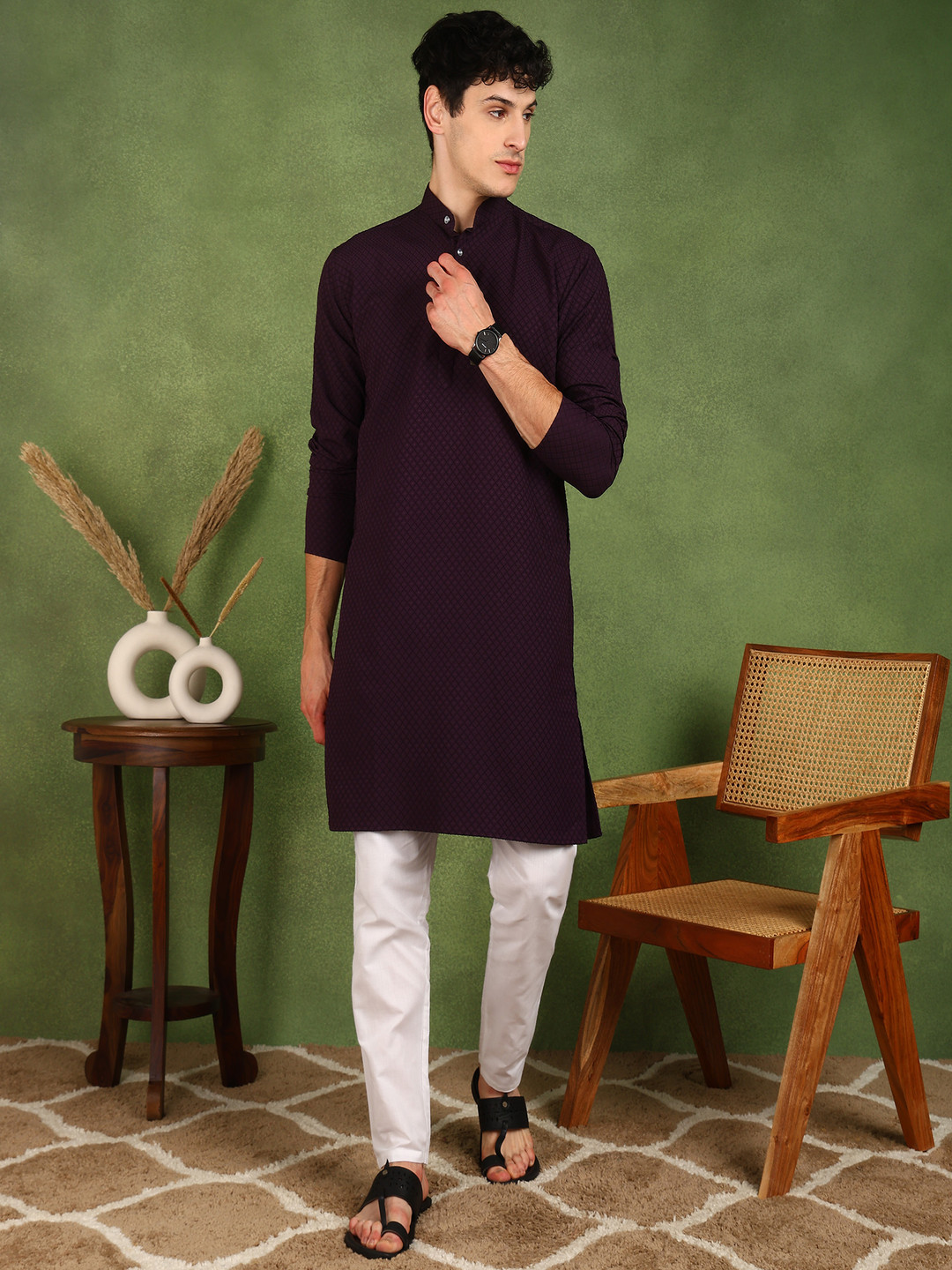 

PulseIQ Men Embroidered Regular Thread Work Kurta with Pyjamas, Purple