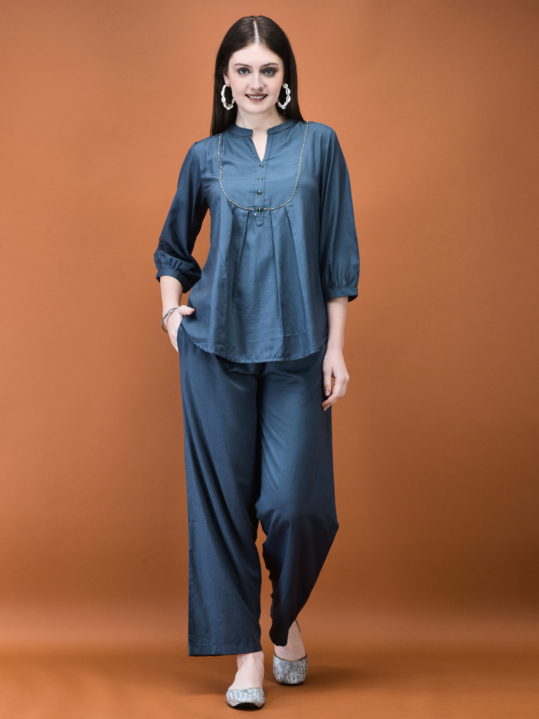 

Shree Mandarin Collar Top With Trousers, Blue