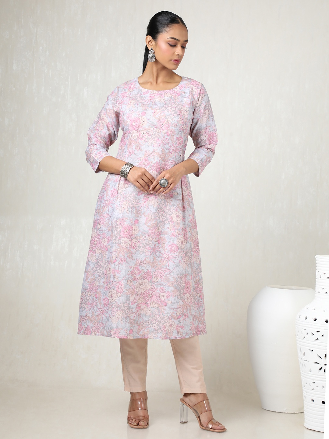 

Soch Floral Printed Round Neck Linen A-Line Kurta, Grey