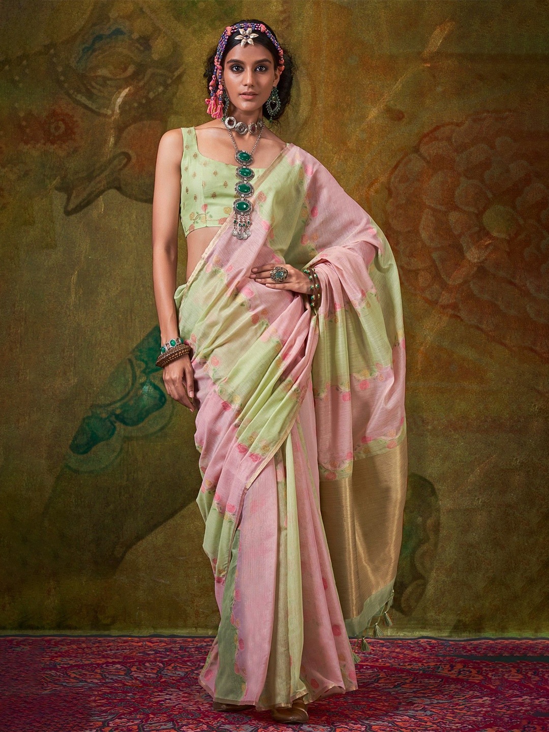 

MySilkLove Bush Pink and Green Banarasi Handloom Saree