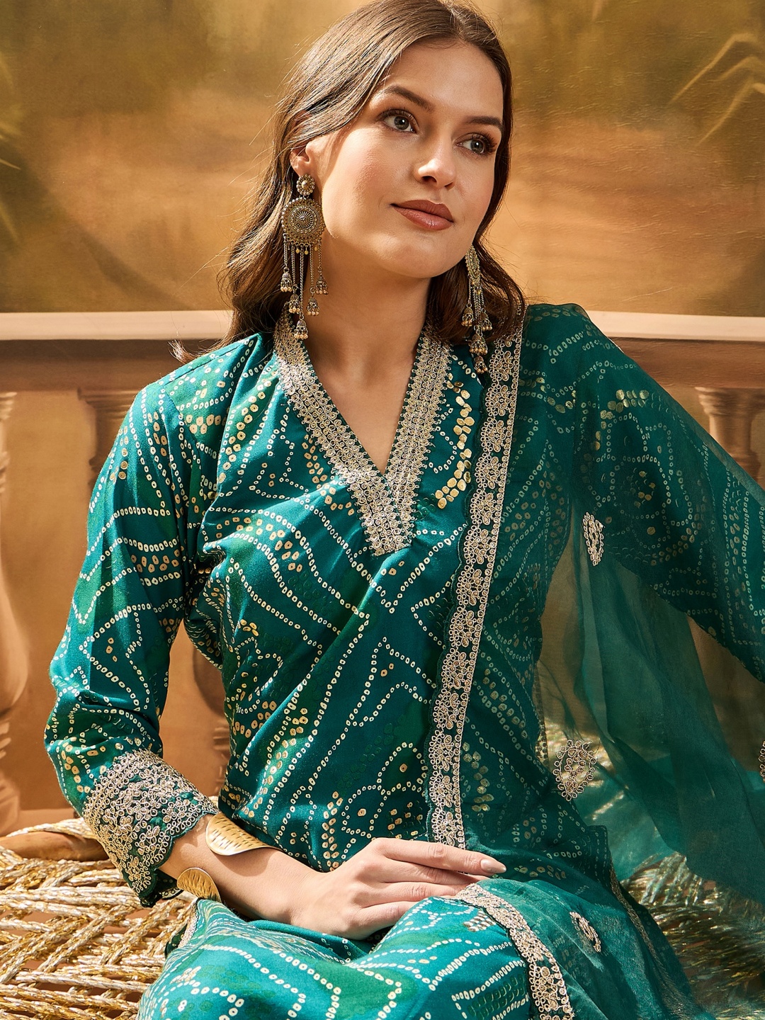 

Sangria Women's Green Bandhani Print & Embroidered Muslin Straight Kurta Pant Dupatta Set