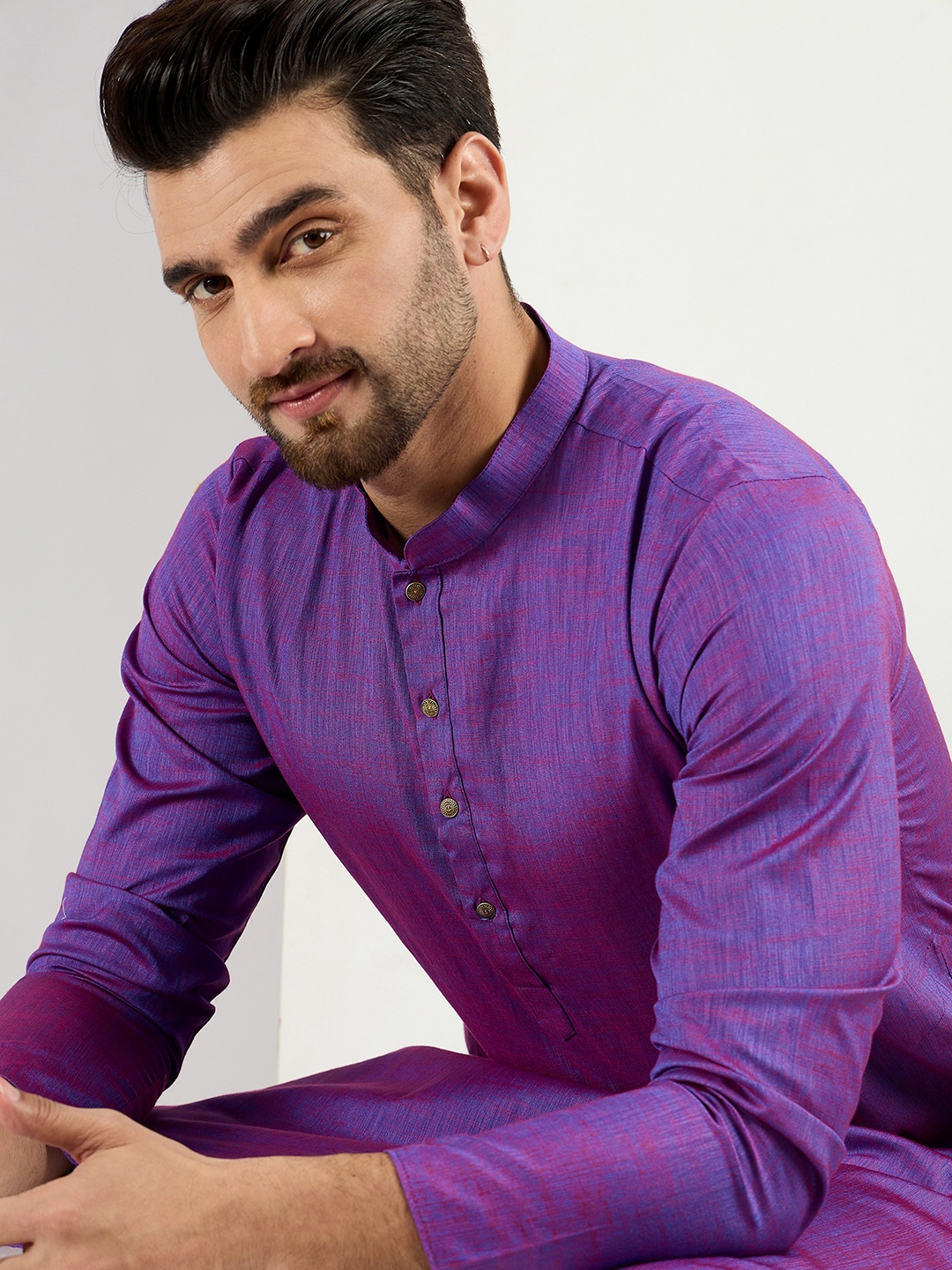 

House of Pataudi Mandarin Collar Pure Cotton Straight Kurta, Purple