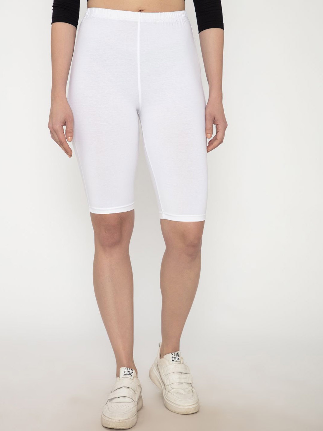 

Finesse Miracle Cami Women Slim Fit High-Rise Training or Gym Sports Shorts, White