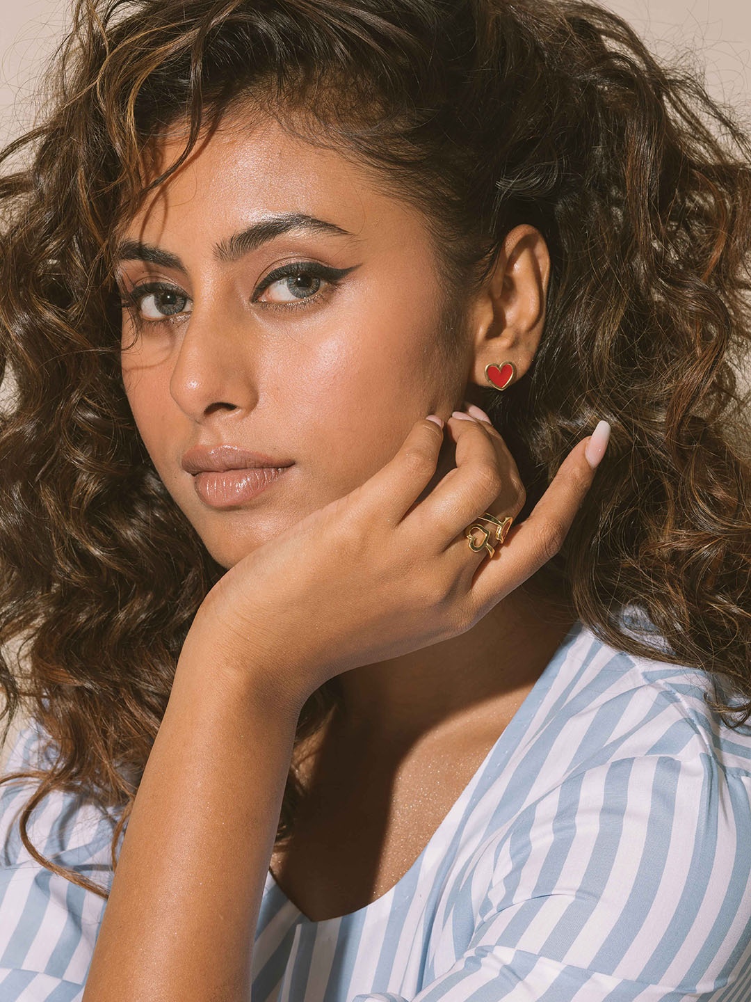 

MNSH Brass-Plated Heart Shaped Studs, Gold