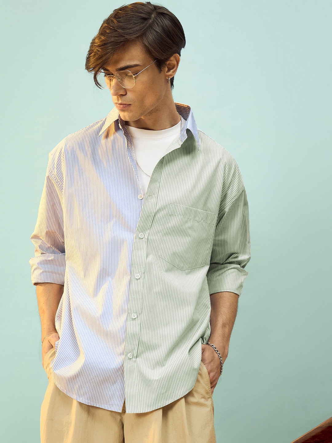 

MASCLN SASSAFRAS Men Relaxed Pinstripes Opaque Striped Casual Shirt, Blue