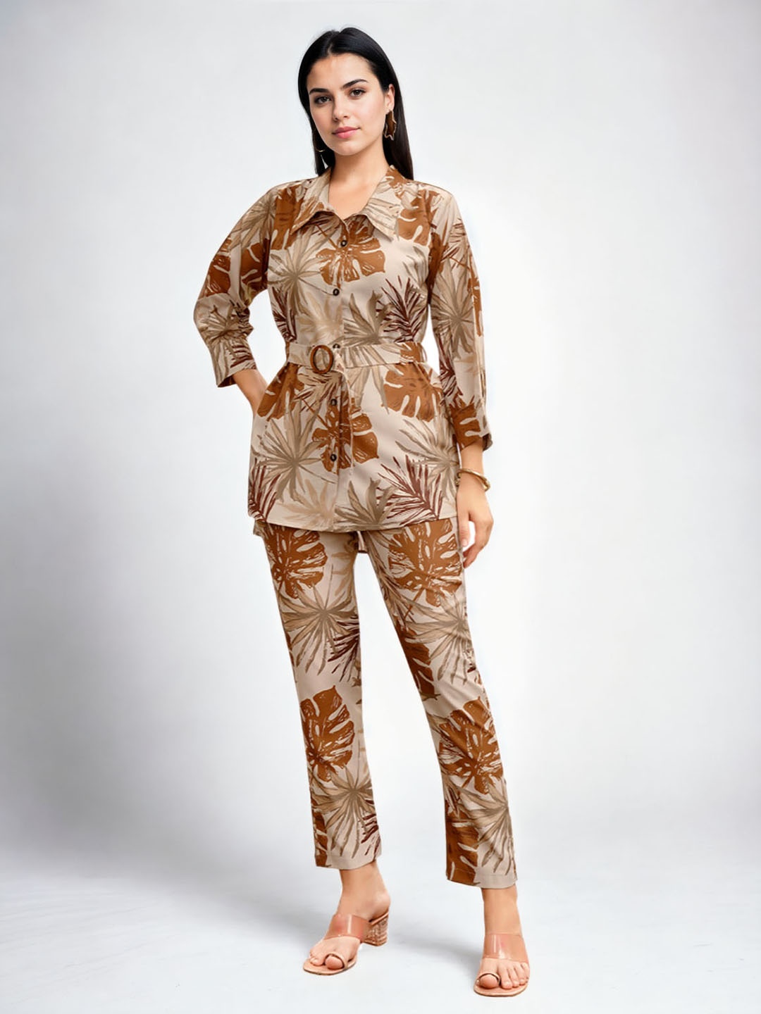 

Moda Rapido Floral Printed Shirt With Trousers, Beige