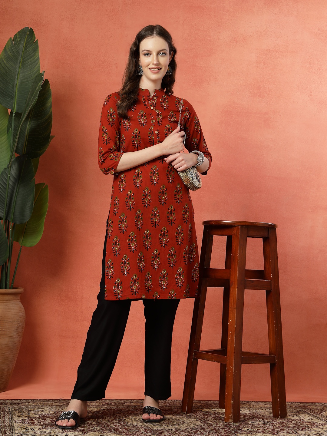 

KALINI Women Floral Printed Floral Kurta, Maroon