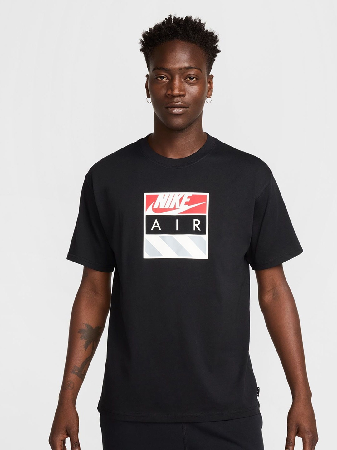 

Nike Sportswear Men's Max90 T-Shirt, Black