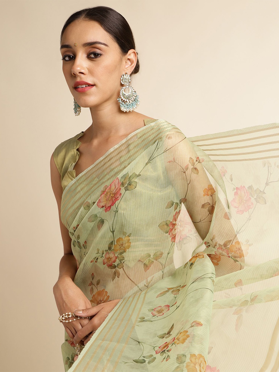 

DIVASTRI Floral Linen Blend Saree, Green