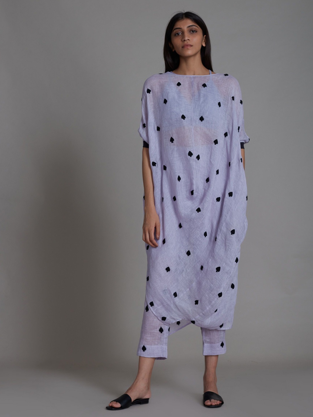 

MATI Geometric Printed Round Neck Call Linen Kurta with Trousers, Lavender