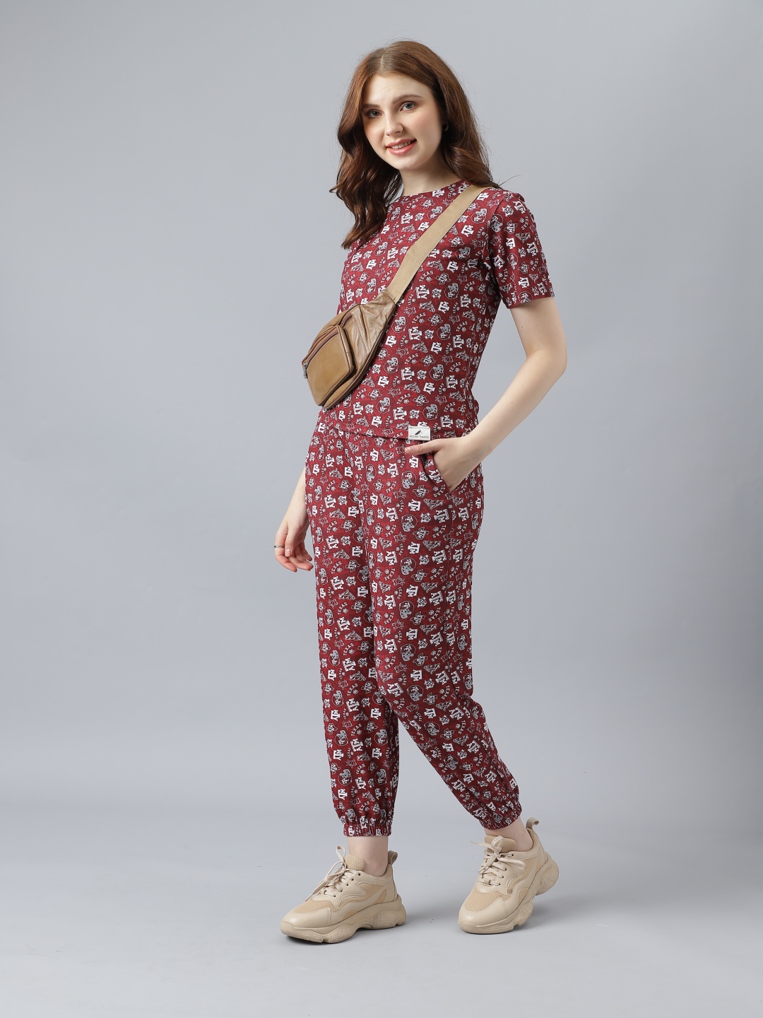 

Attire Empire Quirky Printed Round Neck T-Shirt With Joggers, Maroon