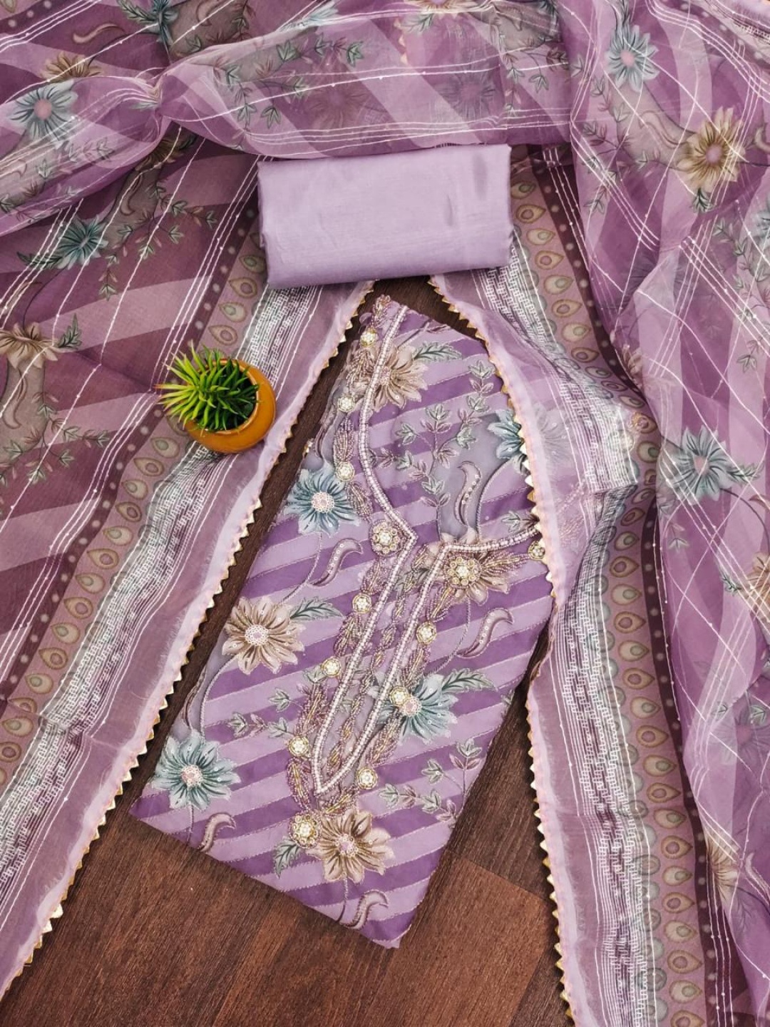 

BlissFlair Floral Printed Beads and Stones Organza Unstitched Dress Material, Pink