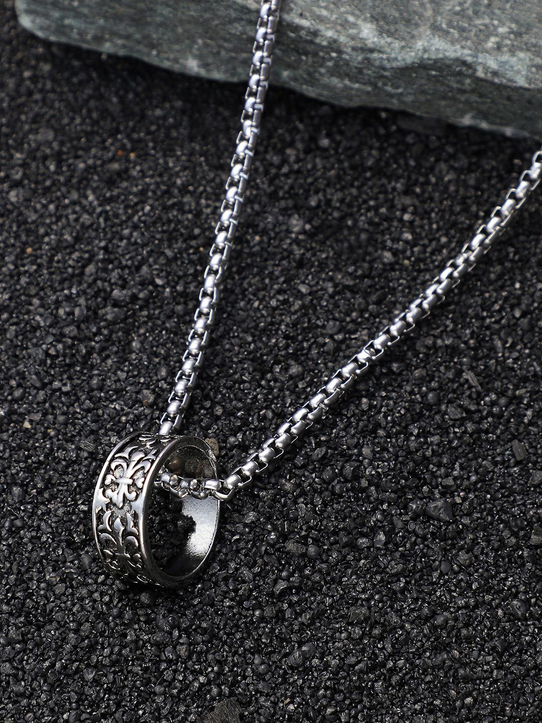 

French Accent Men Silver-Plated Circular Shaped Pendant With Chain