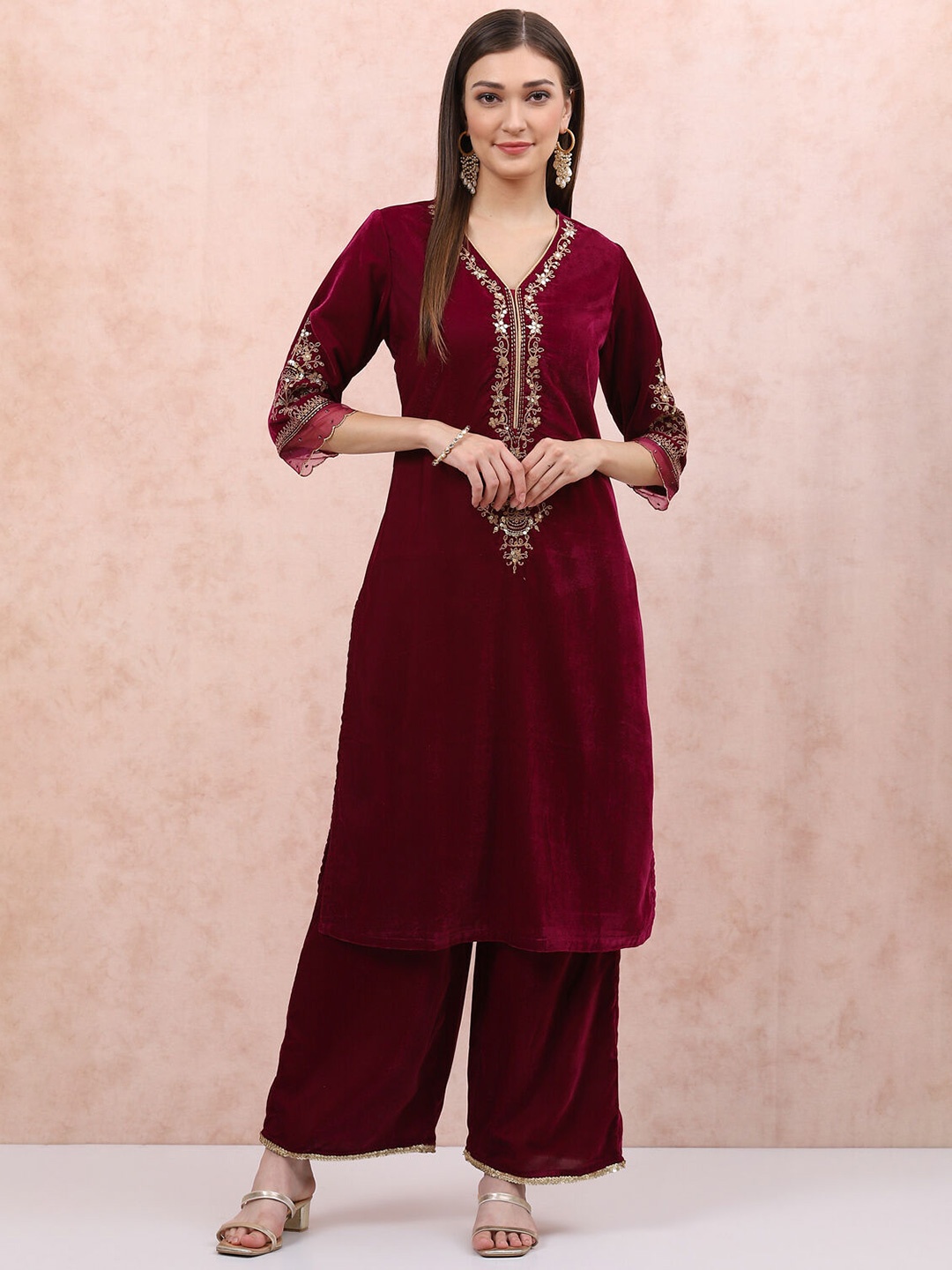 

Rangriti Women Embroidered Regular Kurta with Palazzos, Maroon