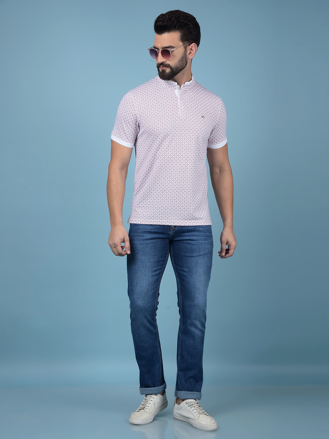 

Crimsoune Club Men Slim Fit Slash Knee Light Fade Stretchable Jeans, Blue