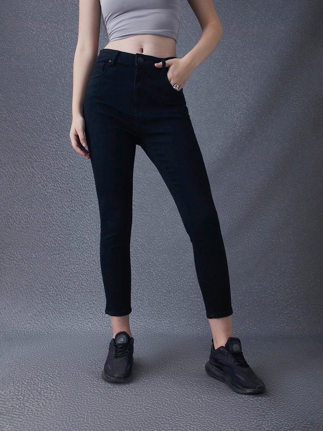 

VOLTEDGE Women Comfort Skinny Fit High-Rise Slash Knee Stretchable Jeans, Black
