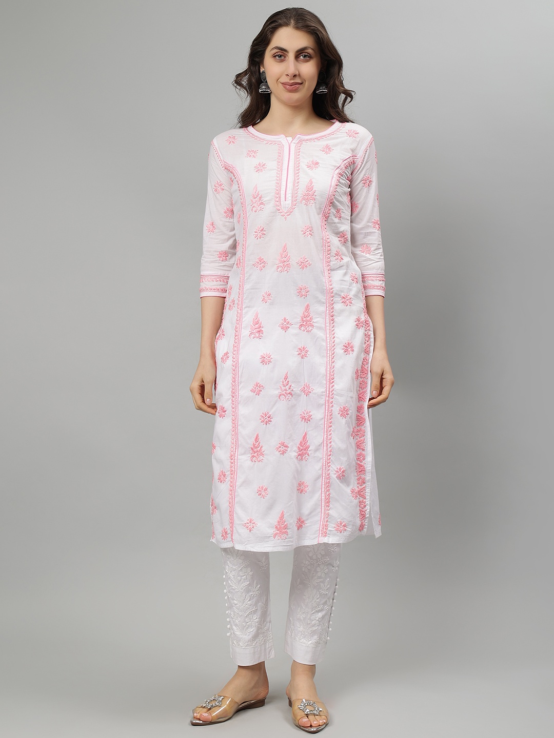 

Seva Chikan Floral Embroidered Notch Neck Lucknowi Chikankari Straight Kurta, White
