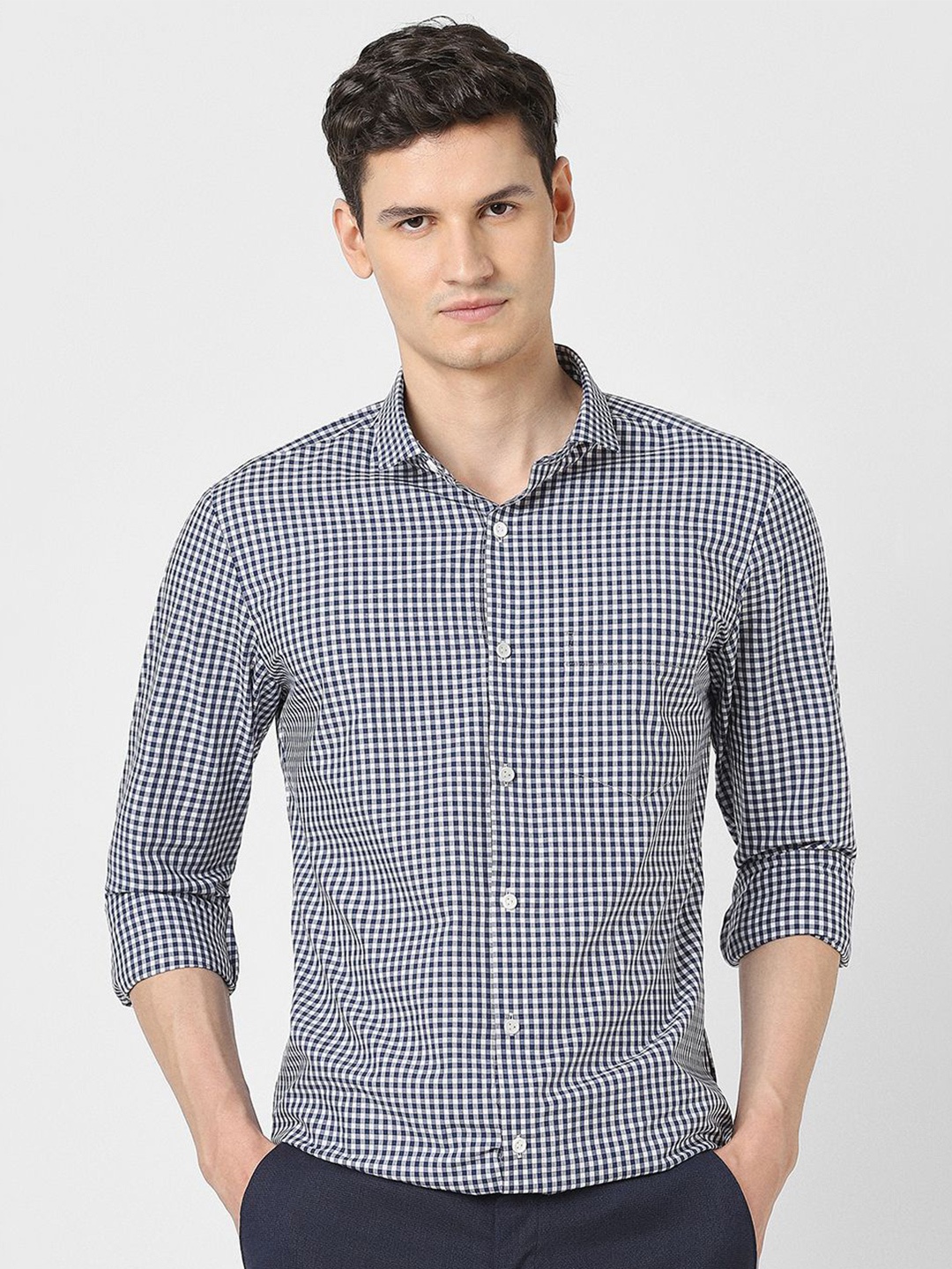

Peter England Men Slim Fit Opaque Checked Formal Shirt, Navy blue