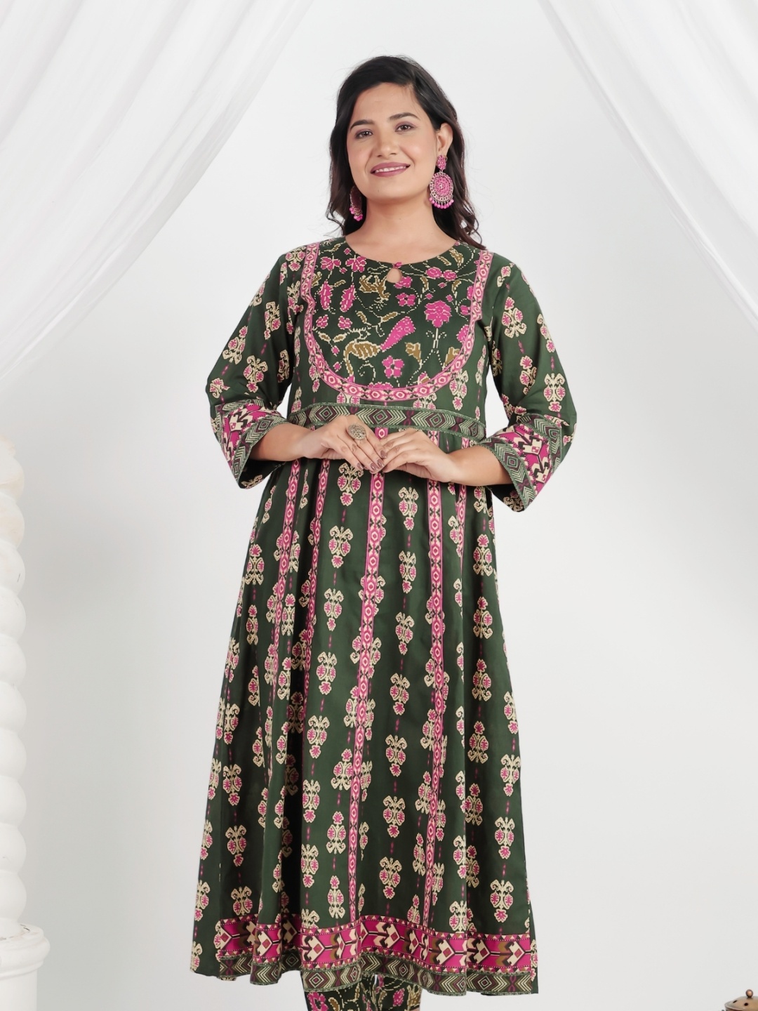 

Aramya Ethnic Motifs Printed Keyhole Neck Cotton Anarkali Kurta, Green